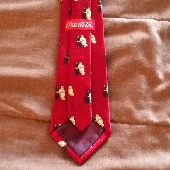 Coca-Cola Polar Bear Coke Bottle Tie - Picture 3 of 4
